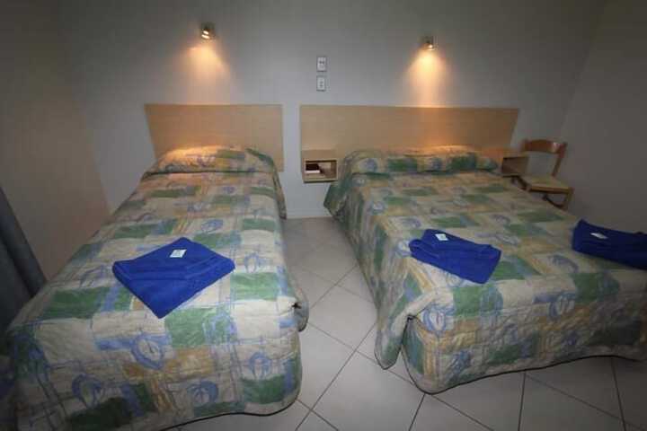 Room 5 of 14