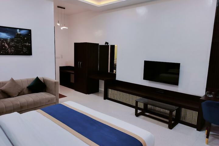 Room 19 of 29