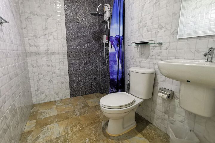 Bathroom Photo