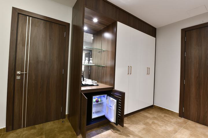 Room 7 of 42