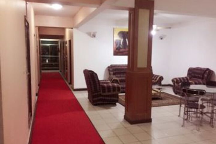 Ballroom/Hall 24 of 30