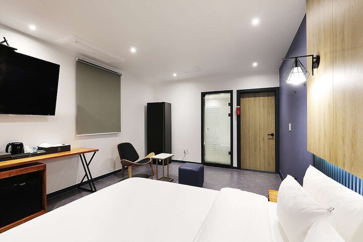Room 38 of 50