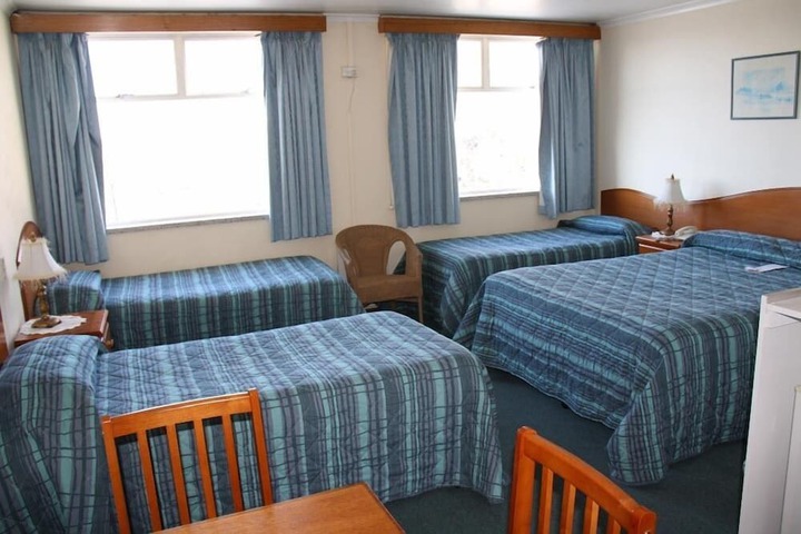 Room 2 of 47