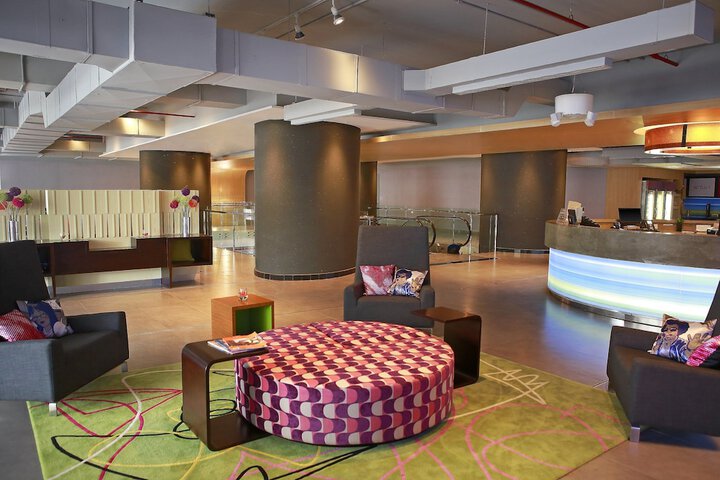 Hotel Interior 4 of 75