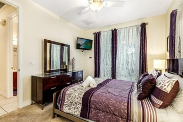 Room 29 of 37