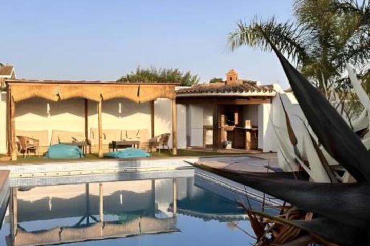 Casa Juan Arias
