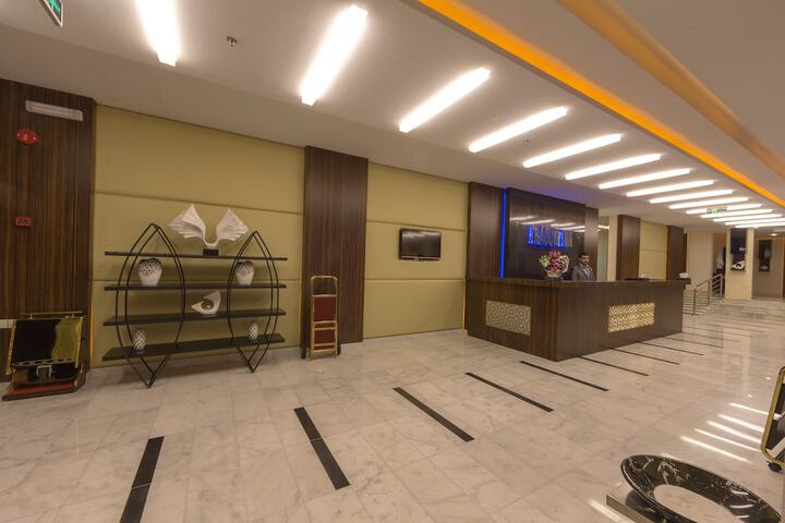 Hotel Interior 4 of 37