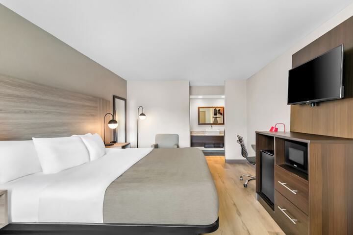 Room 17 of 62
