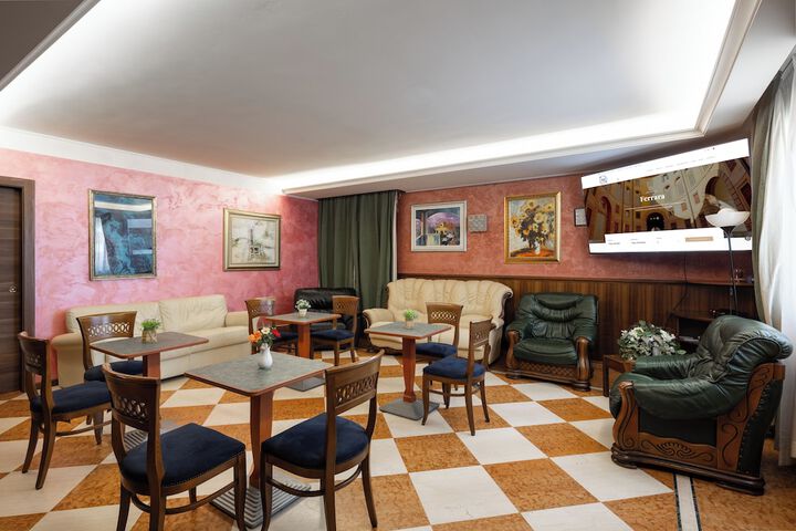 Lobby sitting area