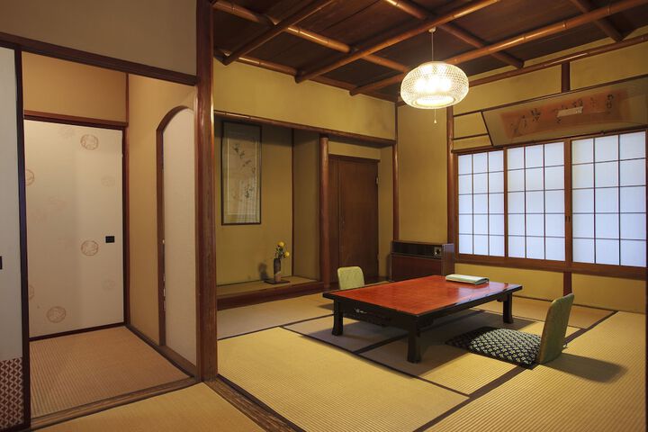 Room 29 of 70