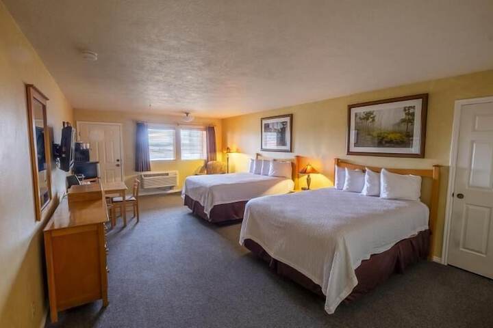 Room 3 of 18
