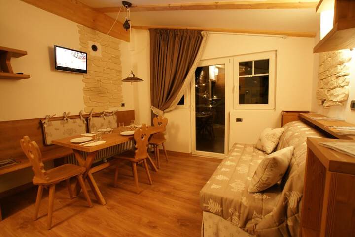 Room 15 of 39