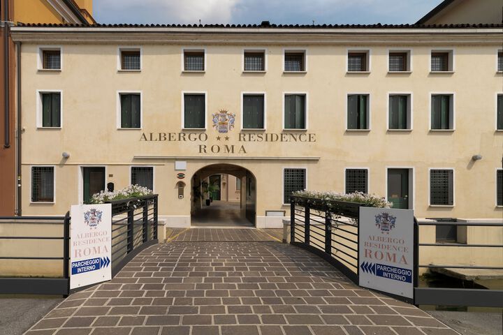 Hotel Roma