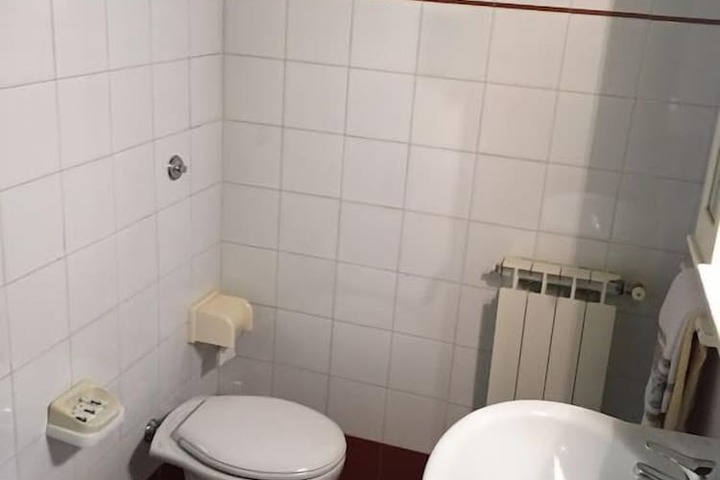 Room 49 of 78