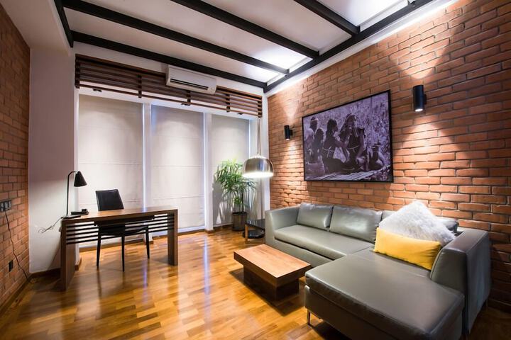Room 24 of 57