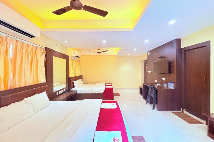 Room 8 of 62