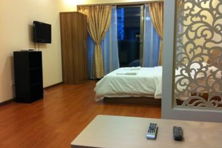 Kunming IC Holiday SOHO Hotel