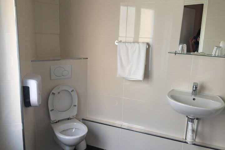 Clean Restrooms