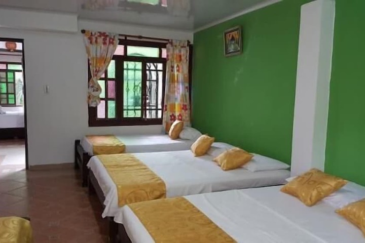 Room 8 of 31