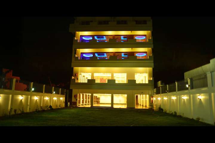 Royal Windsor Hotel