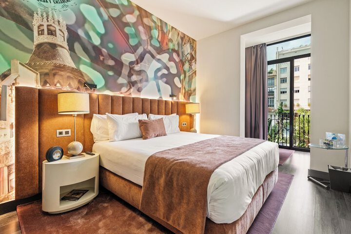 Room 20 of 136