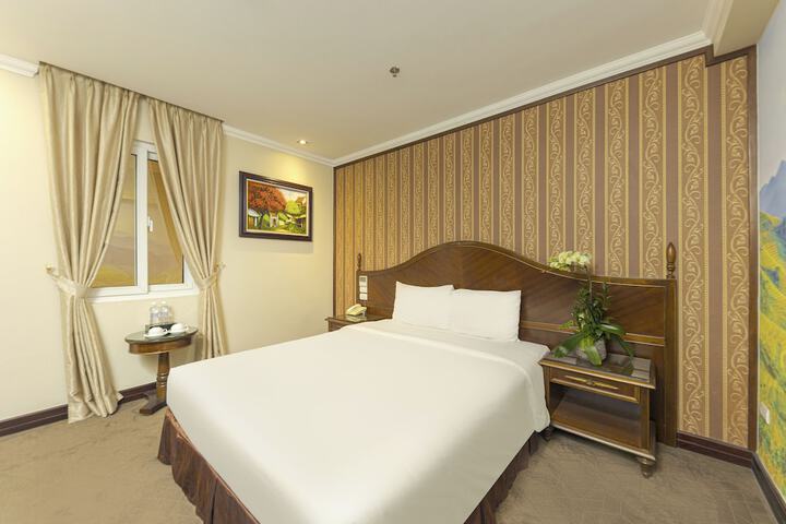 Room 6 of 60