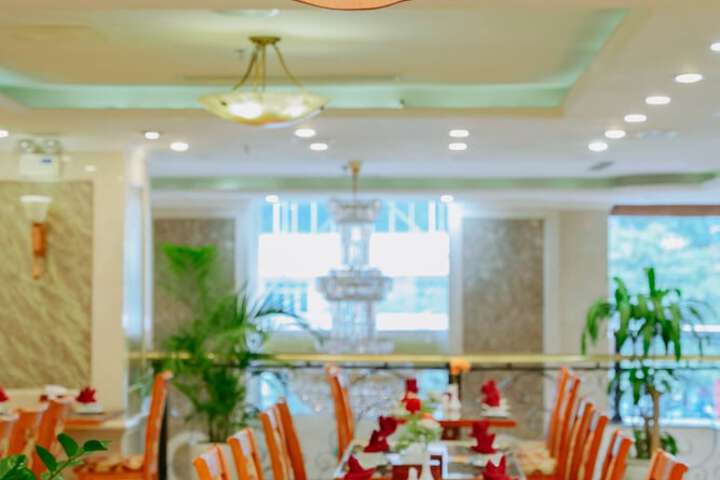 Dining 92 of 119