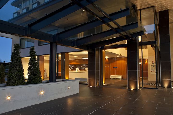 Hotel 2 of 69
