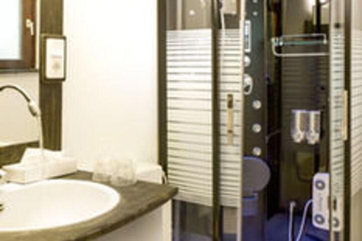 Bathroom Interior Photo