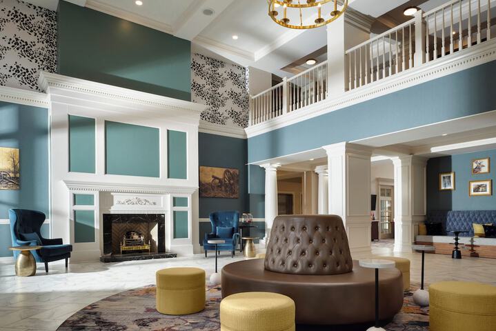 Guest Lobby