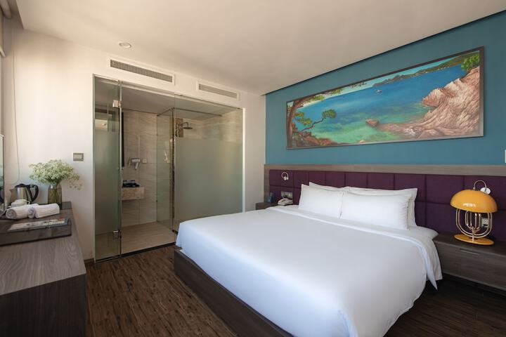 Room 15 of 130