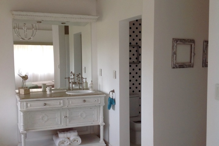 Room 22 of 28