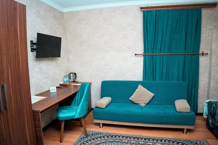 Room 52 of 113