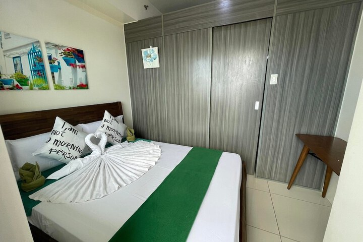 Room 104 of 216