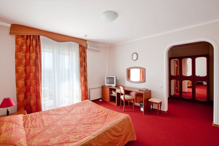 Room 21 of 99