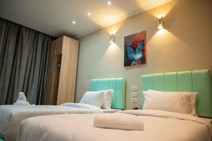Room 18 of 44
