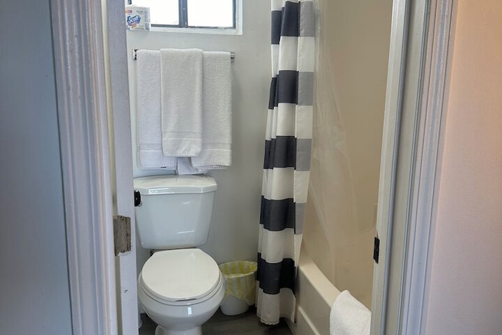 Room 21 of 22