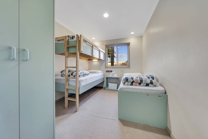 Room 19 of 81