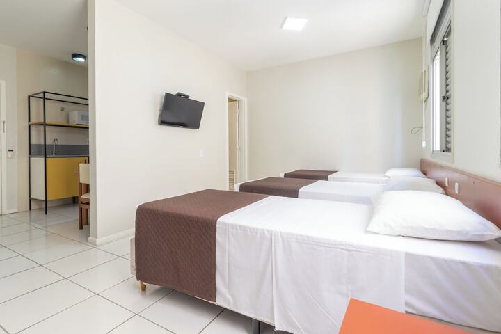 Room 6 of 31