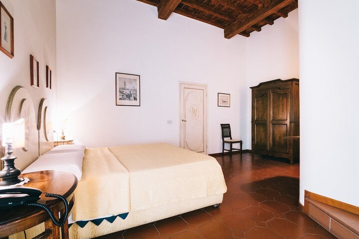 Room 20 of 53