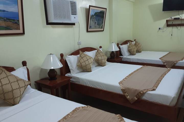 Room 7 of 17