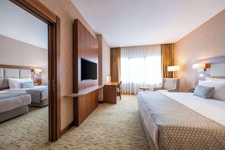 Room 21 of 116