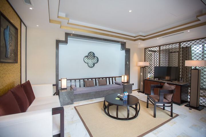 Room 26 of 59