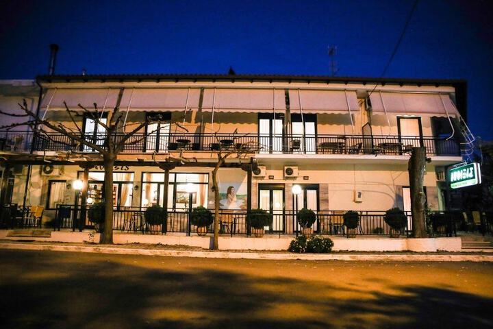 Hotel Anixis in Lamia
