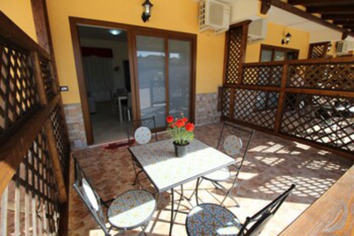 Terrace/Patio 22 of 23
