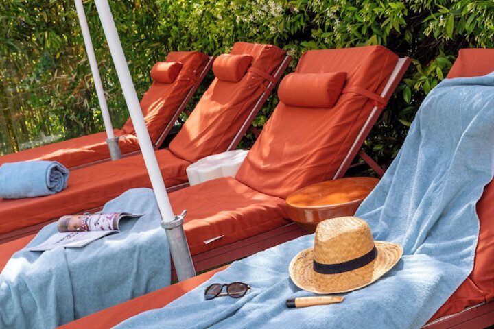 Sundeck 81 of 84