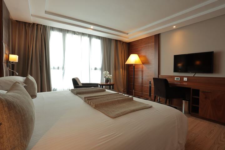 Room 15 of 63