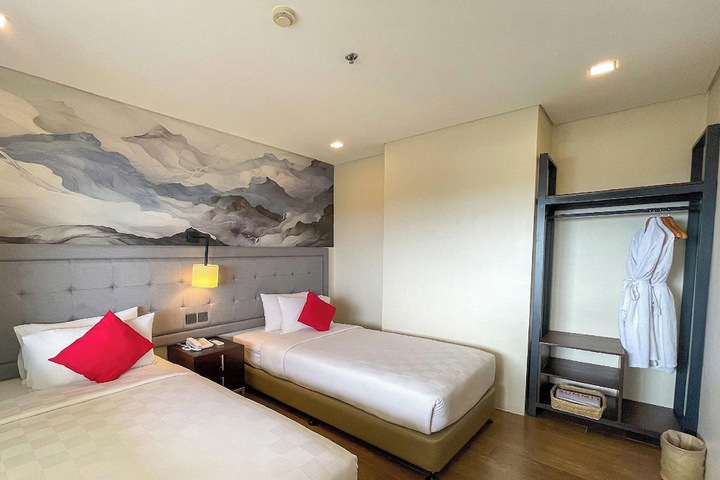 Room 47 of 130
