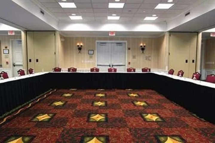 Room 9 of 23
