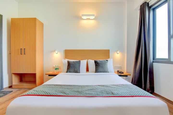 Room 32 of 44